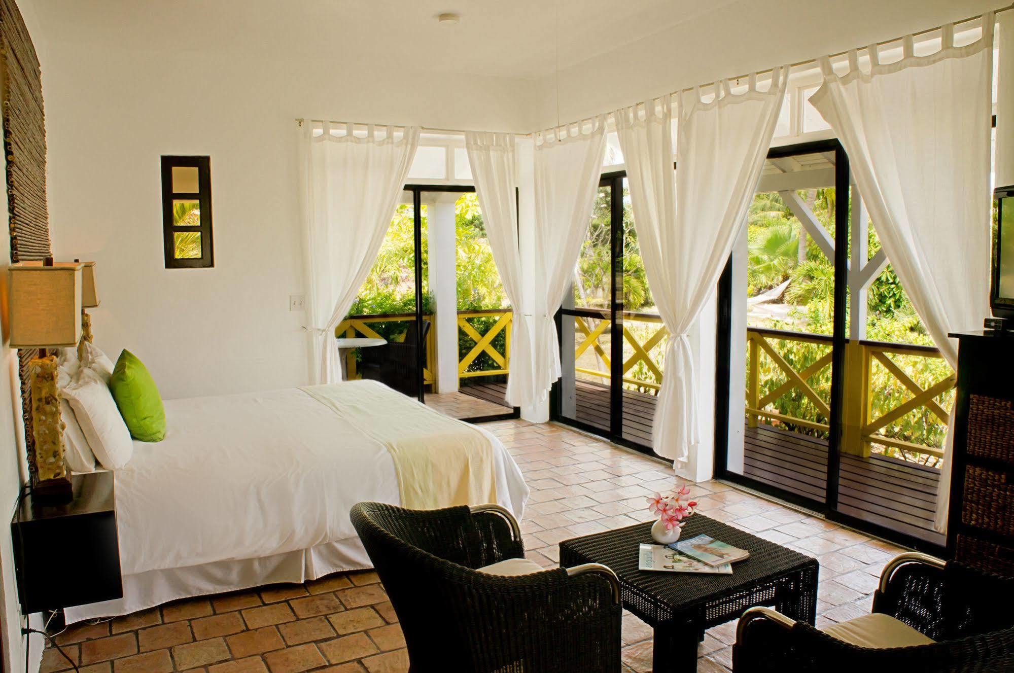 Anacaona Boutique Hotel Meads Bay Exterior photo